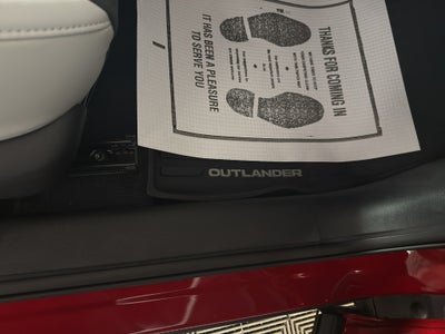 2025 Mitsubishi Outlander SE