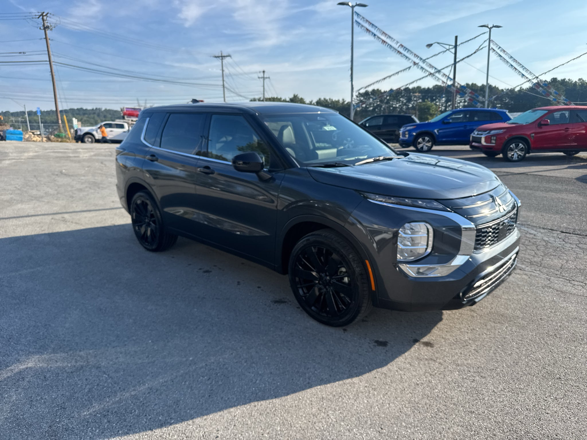 2026 Mitsubishi Outlander LE