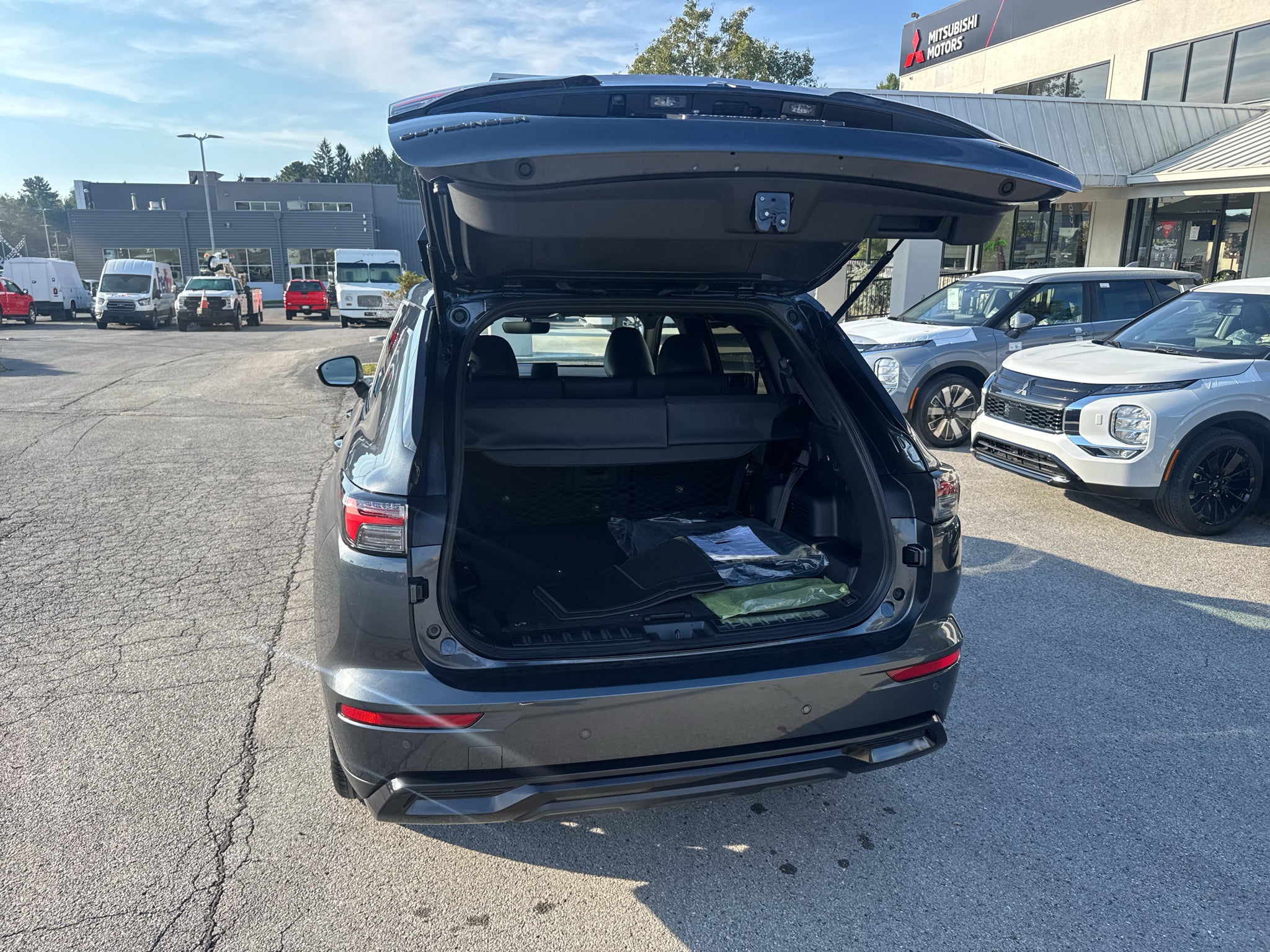2026 Mitsubishi Outlander LE