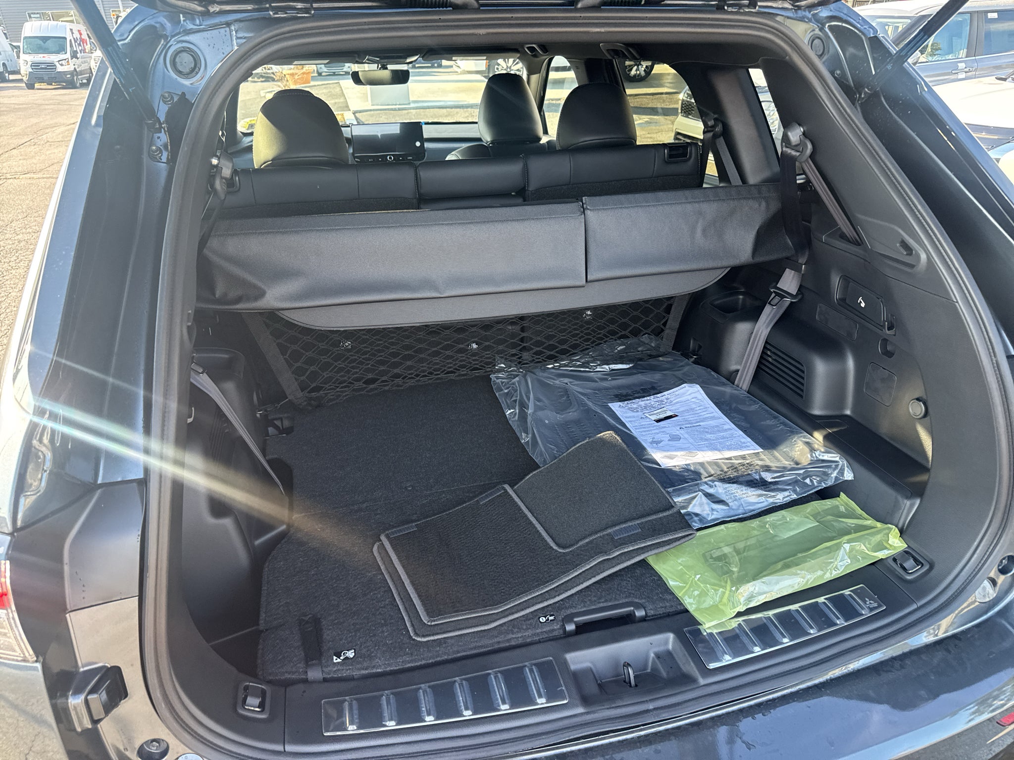 2026 Mitsubishi Outlander LE