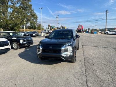 2026 Mitsubishi Outlander LE