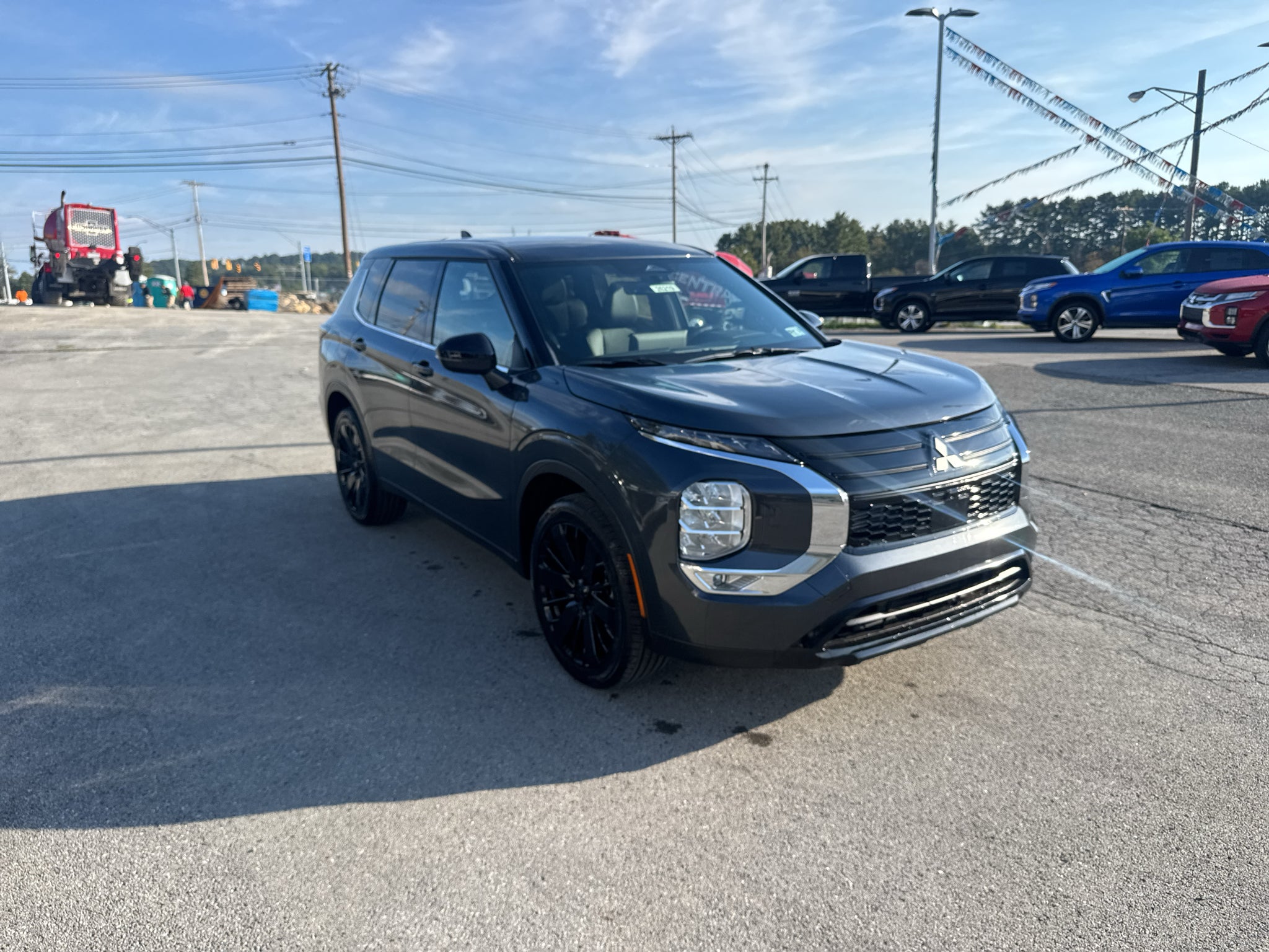 2026 Mitsubishi Outlander LE