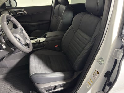 2026 Mitsubishi Outlander SE