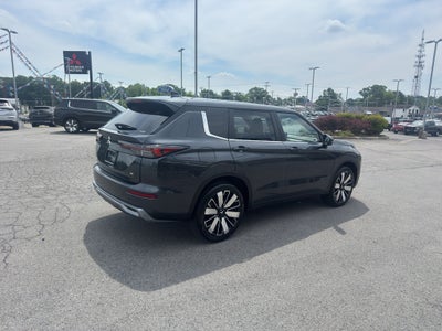 2026 Mitsubishi Outlander SE