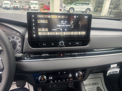2026 Mitsubishi Outlander LE