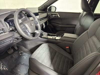 2026 Mitsubishi Outlander LE