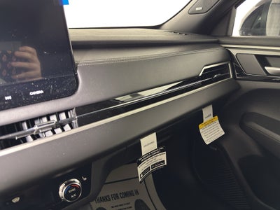 2026 Mitsubishi Outlander LE