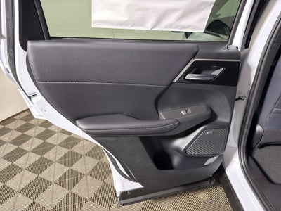 2026 Mitsubishi Outlander LE