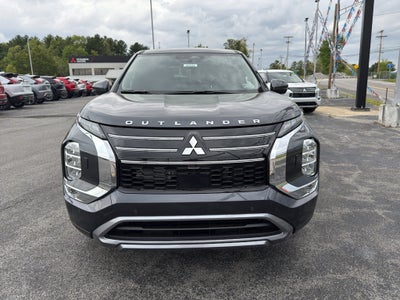2026 Mitsubishi Outlander SE