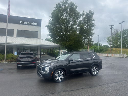 2026 Mitsubishi Outlander SE