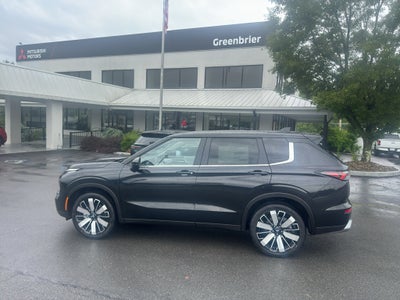 2026 Mitsubishi Outlander SE