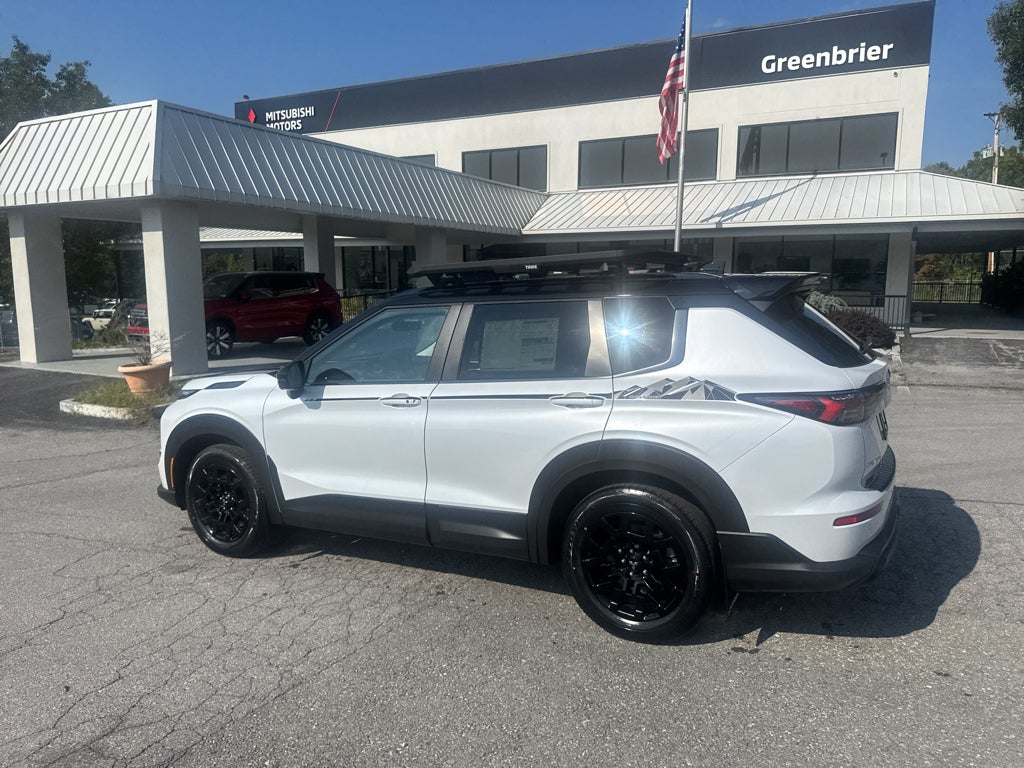 2026 Mitsubishi Outlander Trail Edition