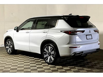 2025 Mitsubishi Outlander SEL