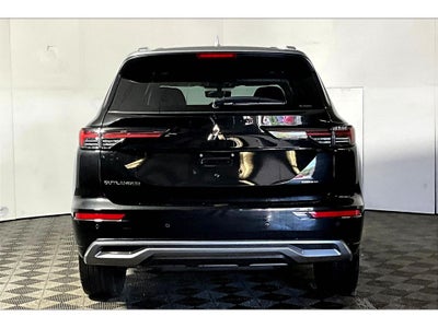 2025 Mitsubishi Outlander Platinum Edition