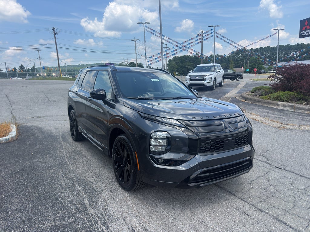 2026 Mitsubishi Outlander Black Edition