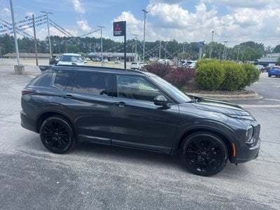 2026 Mitsubishi Outlander Black Edition
