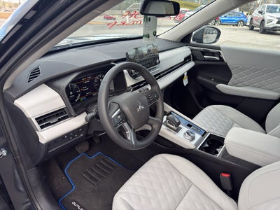 2025 Mitsubishi Outlander PHEV SEL