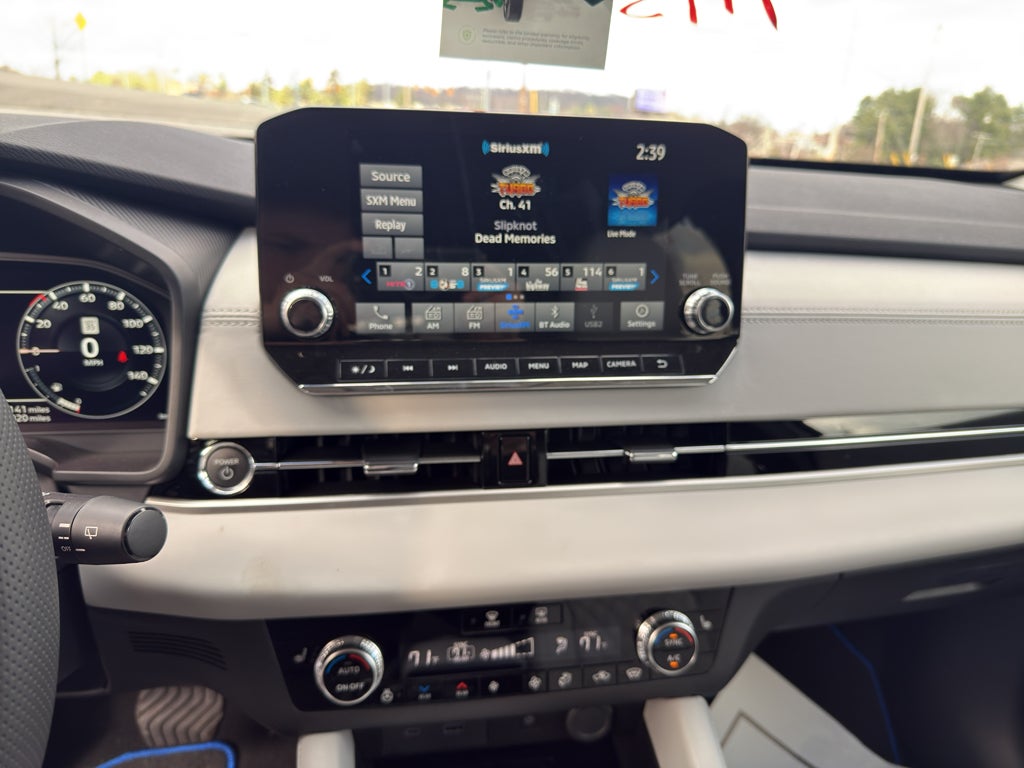 2025 Mitsubishi Outlander PHEV SEL