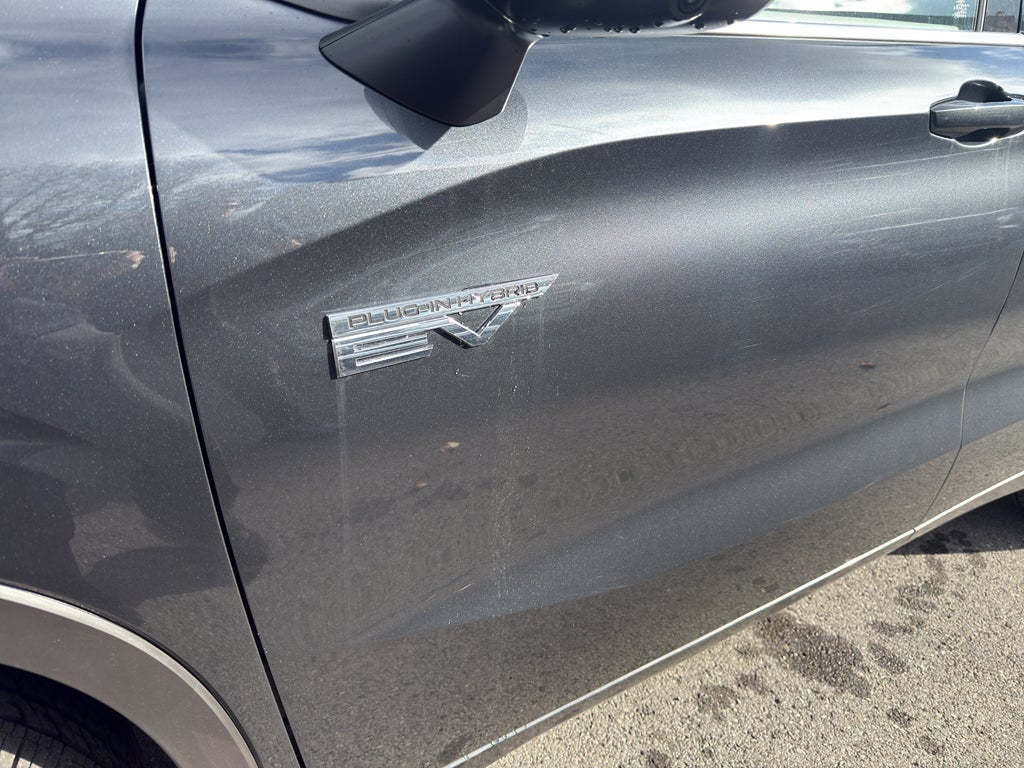 2025 Mitsubishi Outlander PHEV SEL