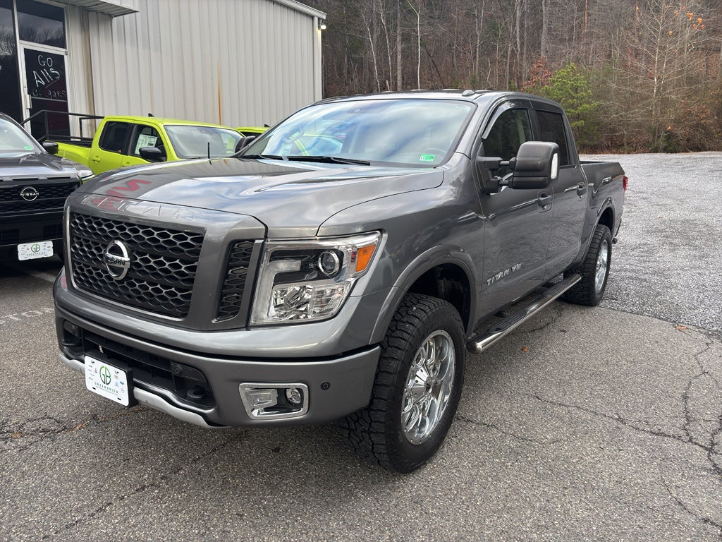 2019 Nissan Titan PRO-4X